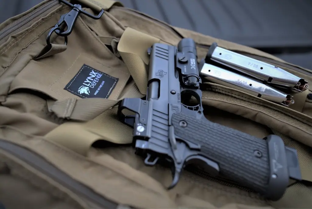 1911 vs 2011