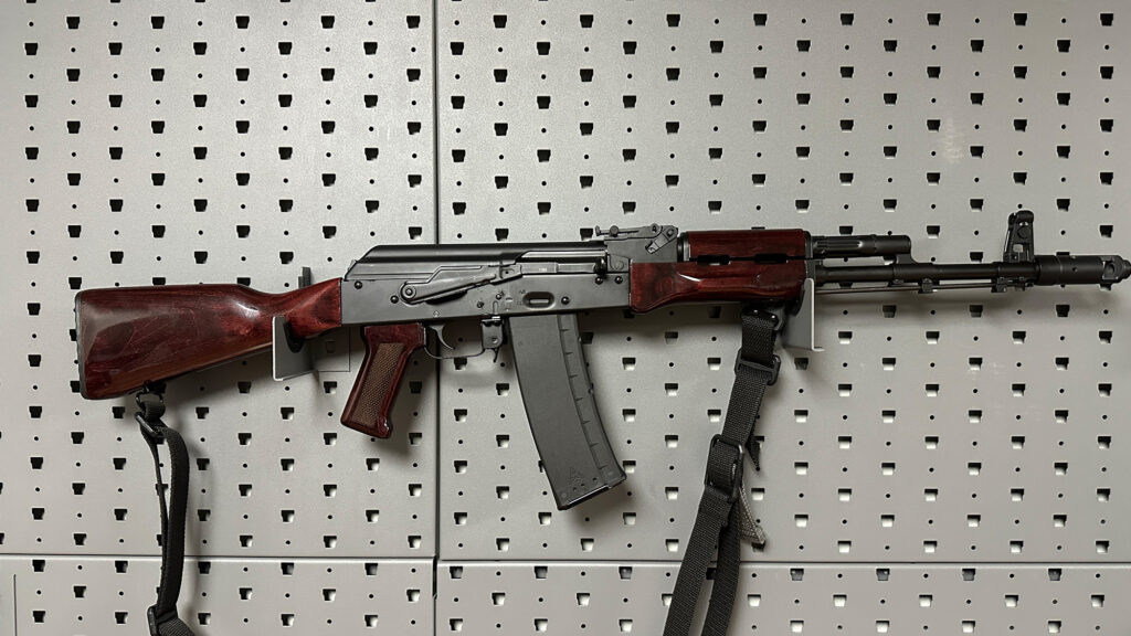 PSA AK 101